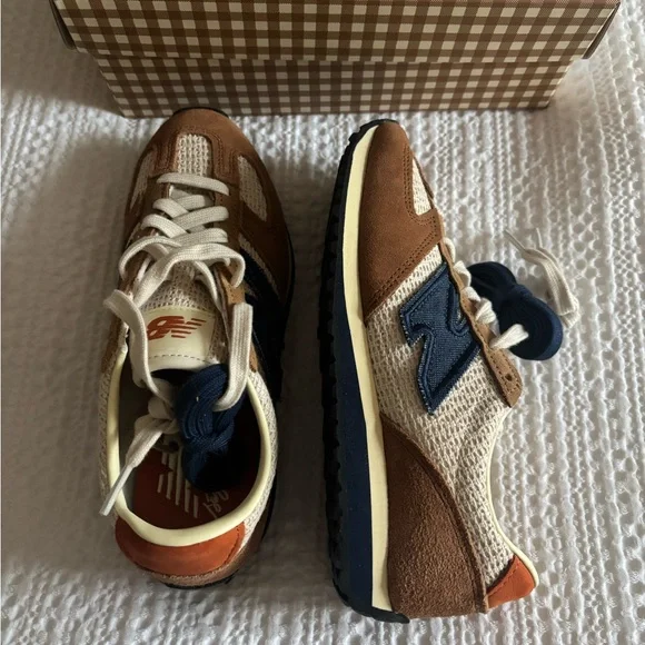 NWT New Balance x Sezane sneakers - Picture 10 of 11